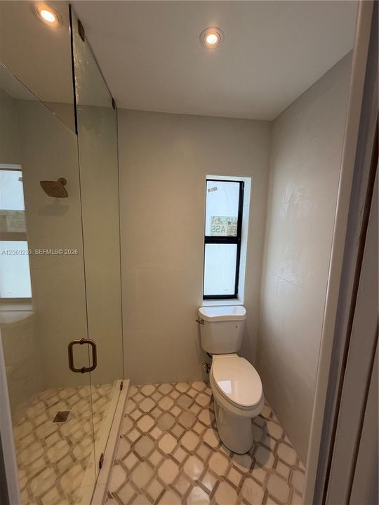 В аренду: $4,950 (4 спален, 3 ванн, 1192 Квадратных фут)
