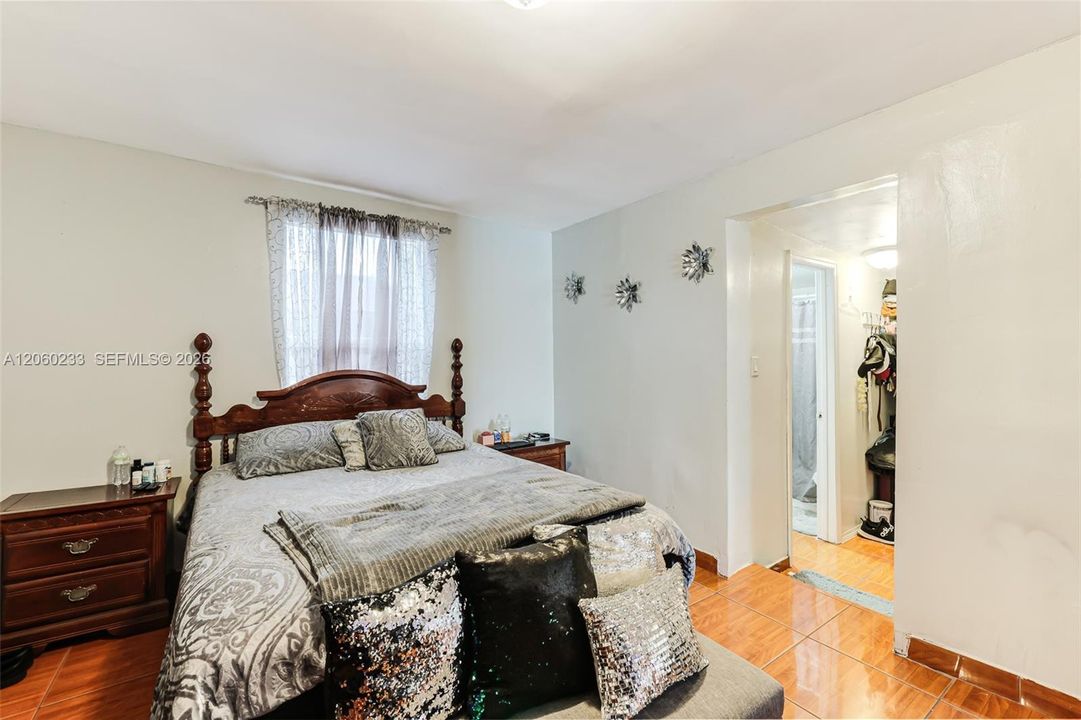 На продажу: $575,000 (4 спален, 2 ванн, 1368 Квадратных фут)