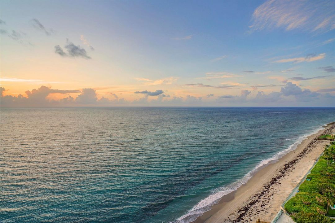 5150 N Ocean Dr 2001 022