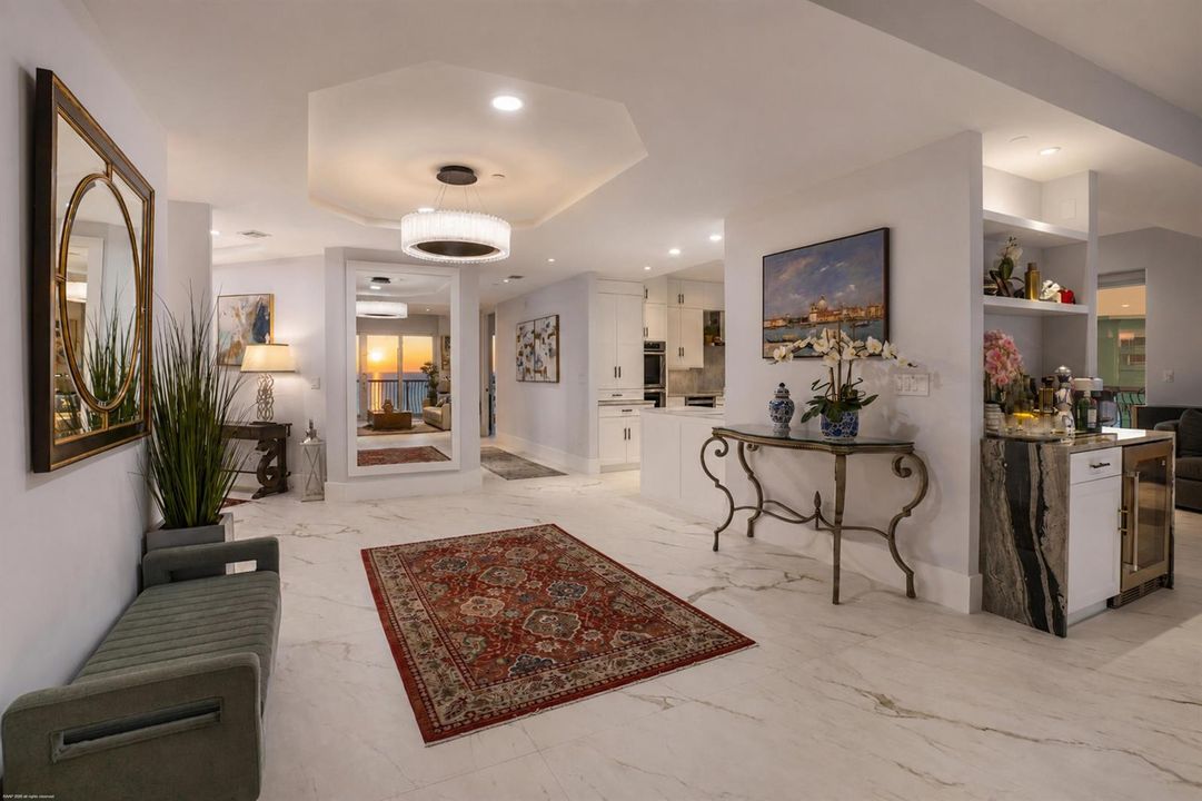 5150 N Ocean Dr 2001 007