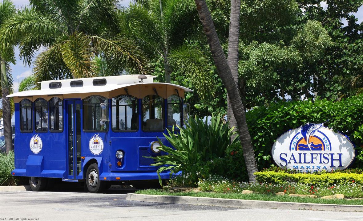 Sailfish Marina Cable Car 2011 AAP