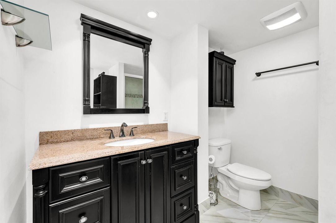 En Suite Bathroom