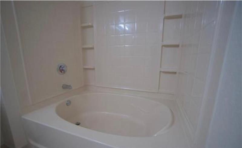 bathroom tub 6540