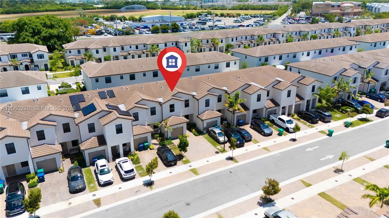 На продажу: $450,000 (3 спален, 2 ванн, 1331 Квадратных фут)