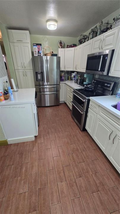 На продажу: $499,000 (3 спален, 1 ванн, 1345 Квадратных фут)