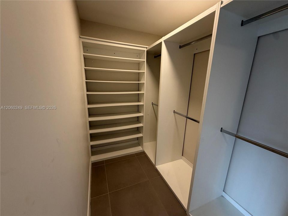 For Rent: $3,550 (4 beds, 3 baths, 1398 Square Feet)