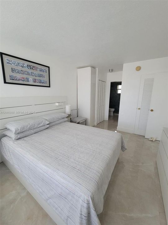 В аренду: $2,000 (1 спален, 1 ванн, 639 Квадратных фут)