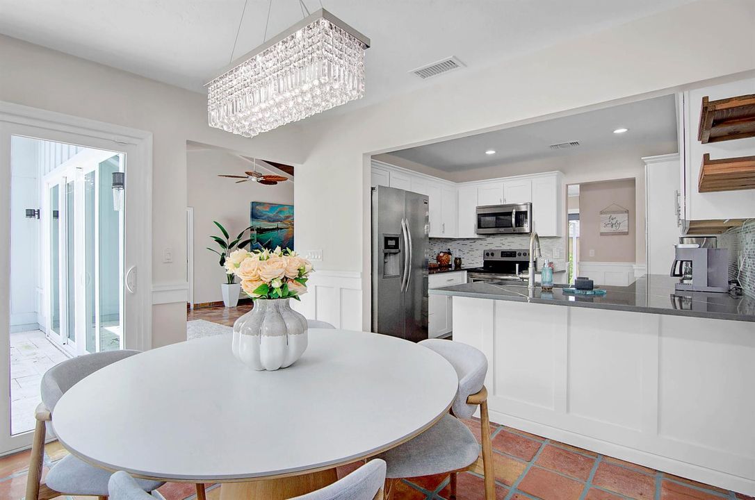 19 Pinehill Trail E_014