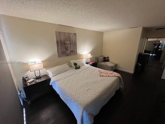 En Venta: $595,000 (3 camas, 2 baños, 1712 Pies cuadrados)