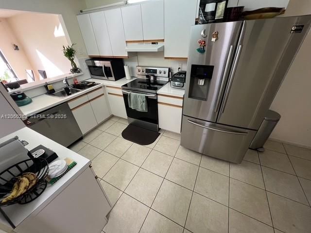 En Venta: $595,000 (3 camas, 2 baños, 1712 Pies cuadrados)