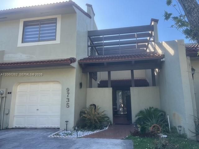 En Venta: $595,000 (3 camas, 2 baños, 1712 Pies cuadrados)