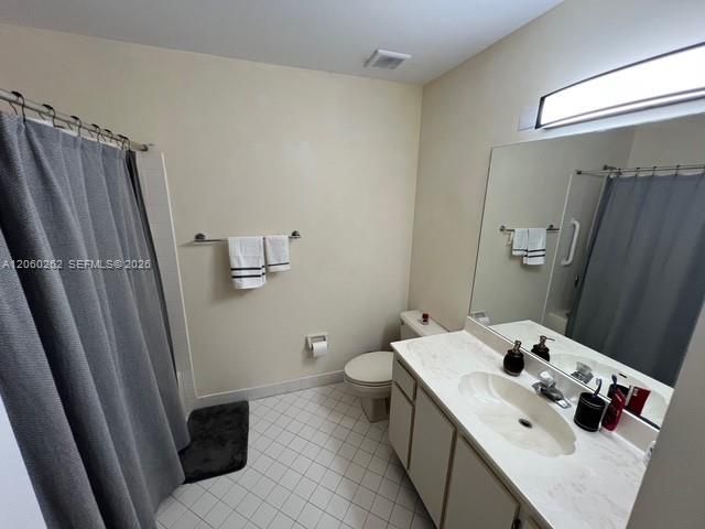 En Venta: $595,000 (3 camas, 2 baños, 1712 Pies cuadrados)