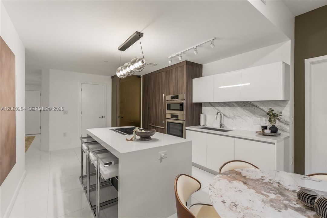 En Renta: $9,500 (3 camas, 3 baños, 1547 Pies cuadrados)