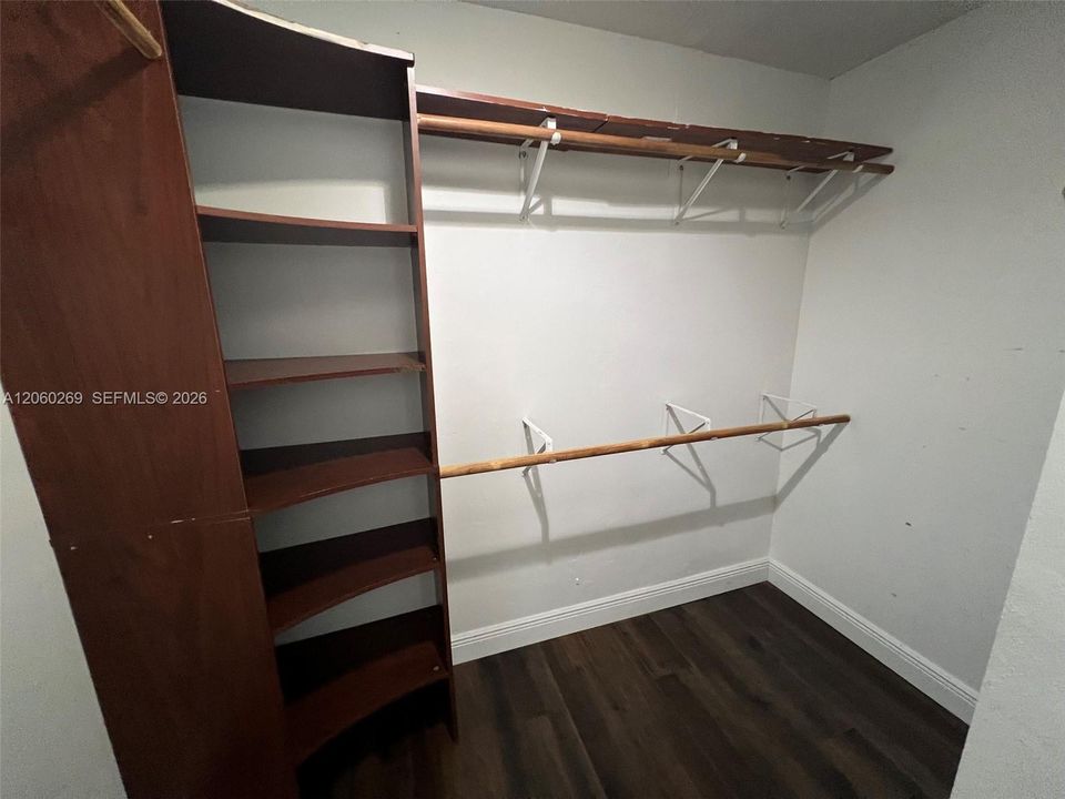 В аренду: $3,400 (3 спален, 2 ванн, 1720 Квадратных фут)