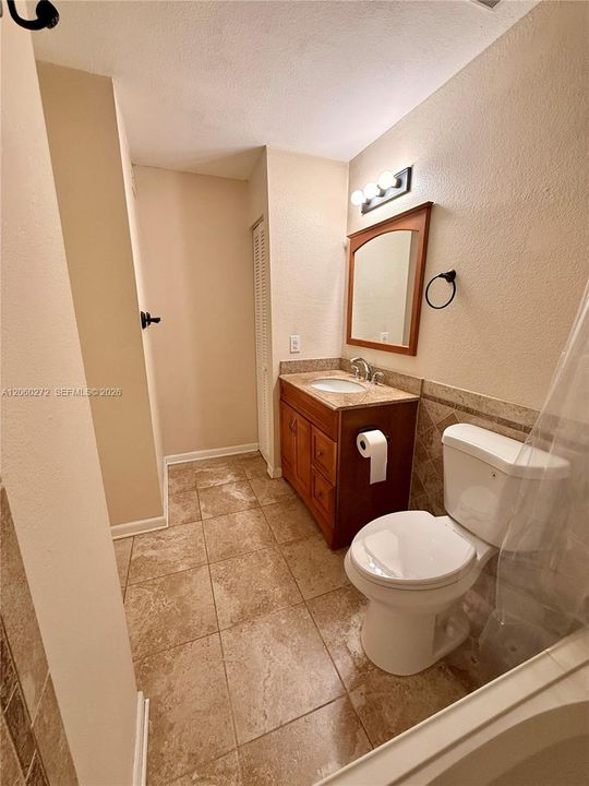В аренду: $2,050 (1 спален, 1 ванн, 934 Квадратных фут)
