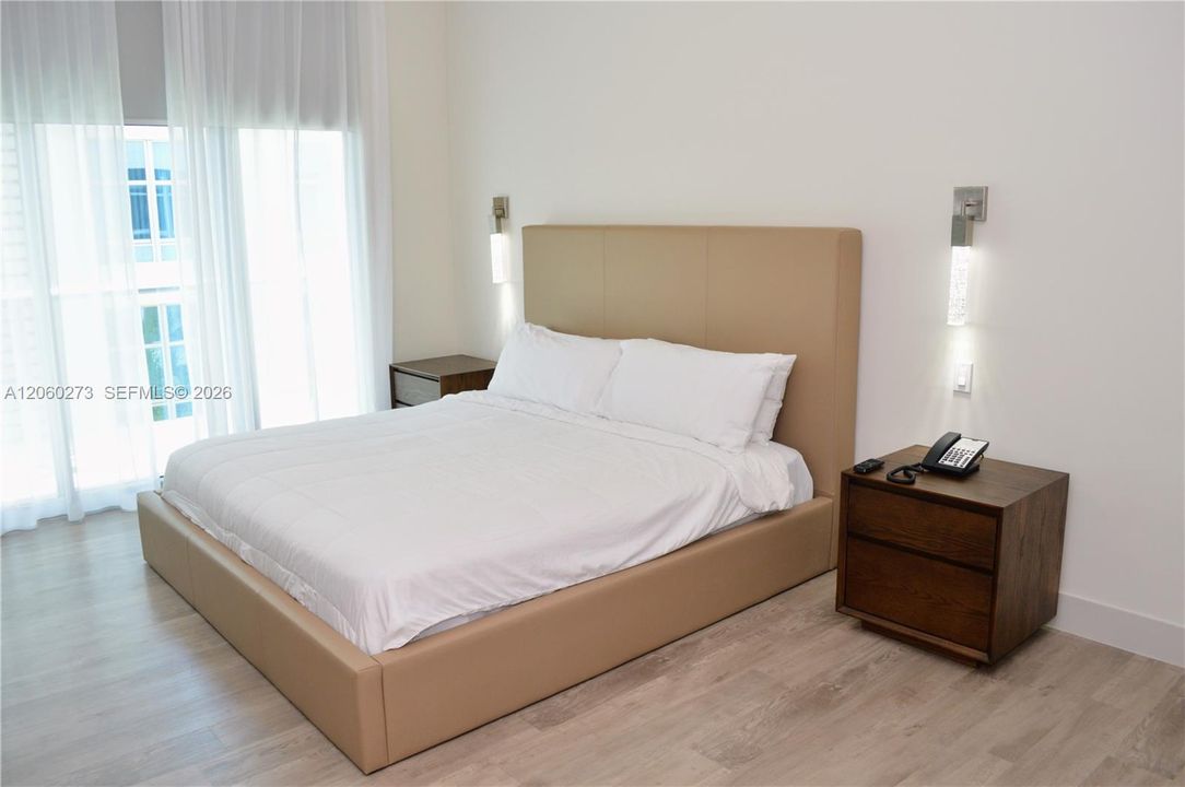 На продажу: $399,000 (1 спален, 1 ванн, 818 Квадратных фут)