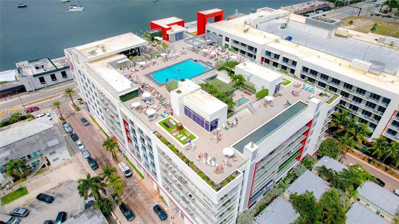 На продажу: $399,000 (1 спален, 1 ванн, 818 Квадратных фут)