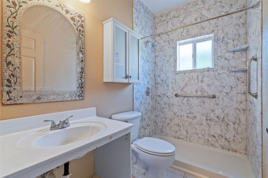 На продажу: $425,000 (3 спален, 2 ванн, 1554 Квадратных фут)