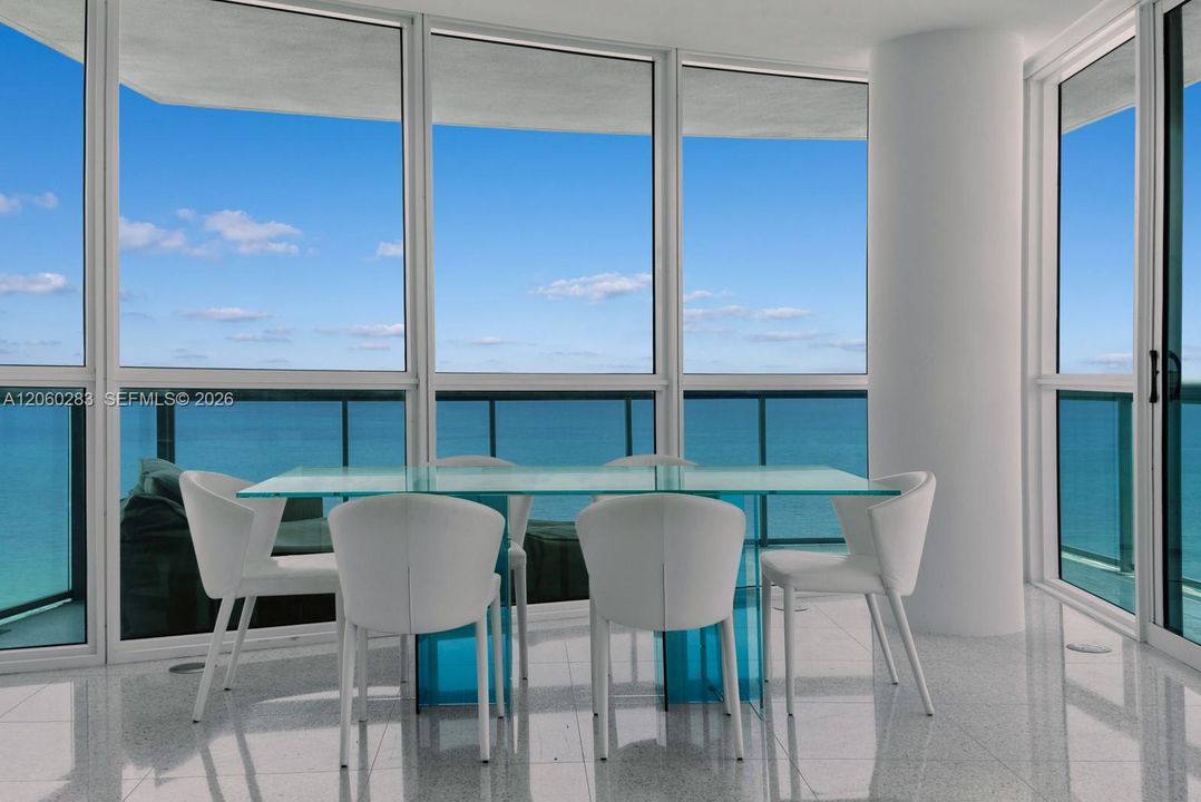 For Sale: $5,200,000 (2 beds, 2 baths, 1141 Square Feet)