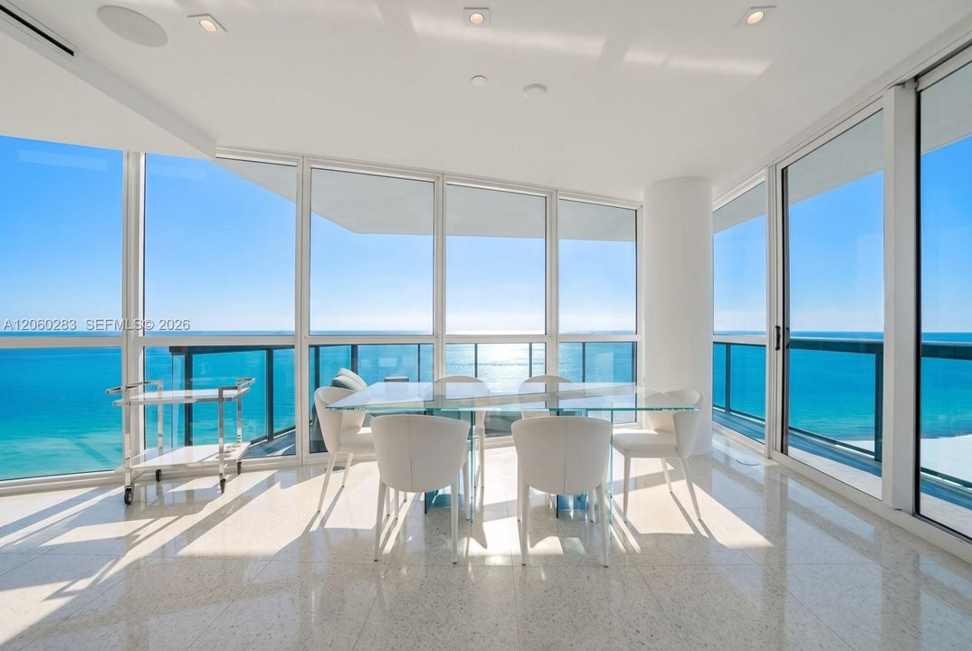 For Sale: $5,200,000 (2 beds, 2 baths, 1141 Square Feet)