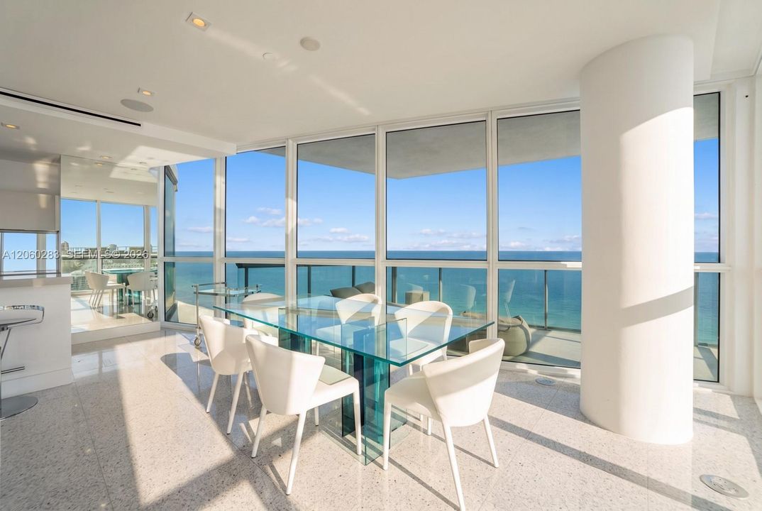 For Sale: $5,200,000 (2 beds, 2 baths, 1141 Square Feet)