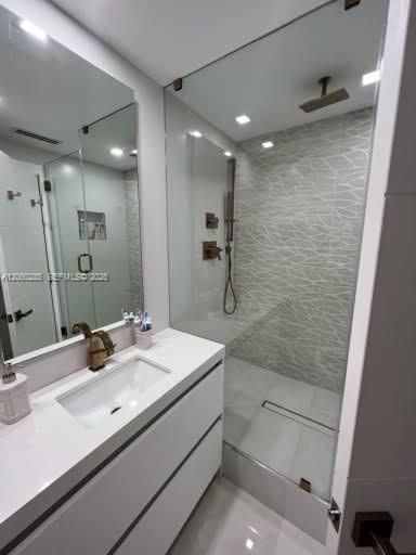В аренду: $4,700 (2 спален, 2 ванн, 1434 Квадратных фут)