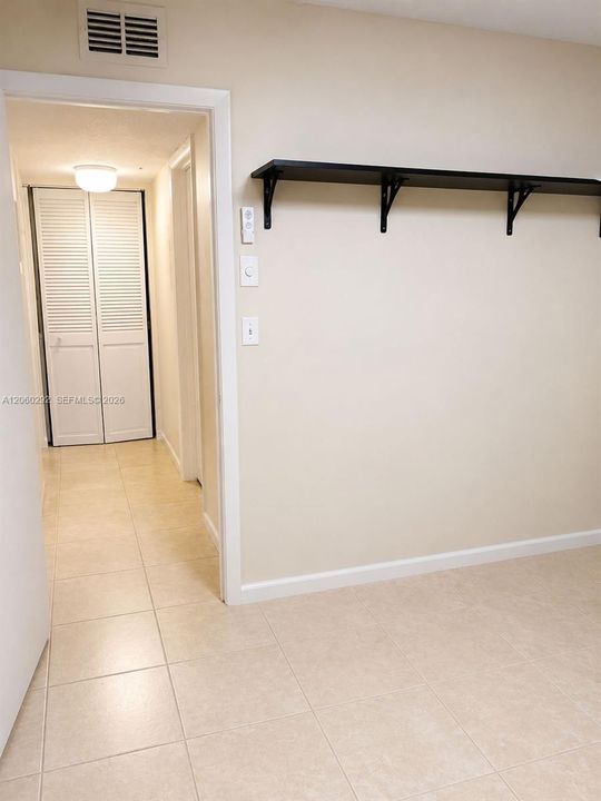 В аренду: $2,300 (2 спален, 2 ванн, 1218 Квадратных фут)