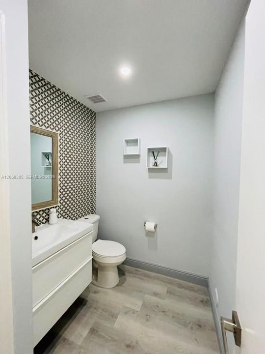 В аренду: $2,900 (3 спален, 2 ванн, 1528 Квадратных фут)