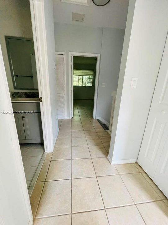 В аренду: $2,900 (3 спален, 2 ванн, 1528 Квадратных фут)