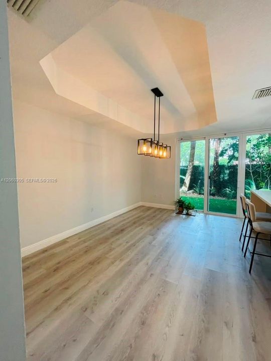 В аренду: $2,900 (3 спален, 2 ванн, 1528 Квадратных фут)