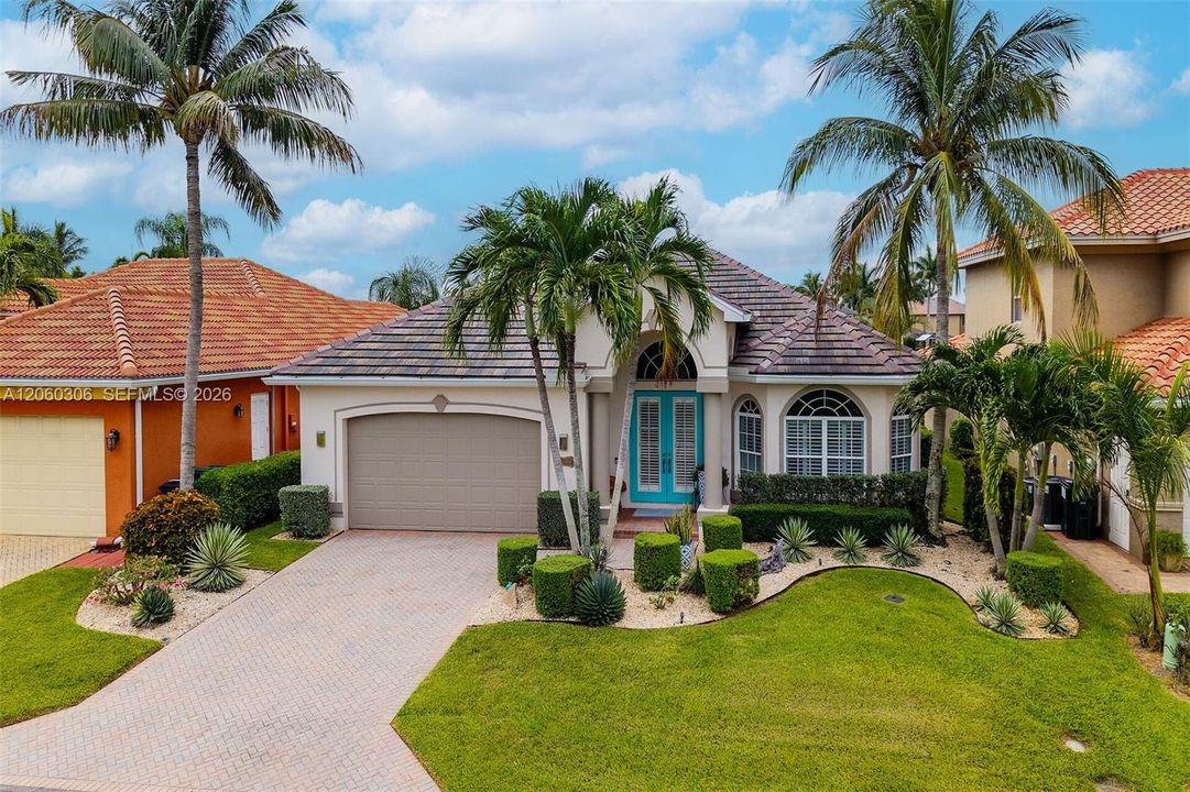 En Venta: $690,000 (3 camas, 2 baños, 0 Pies cuadrados)