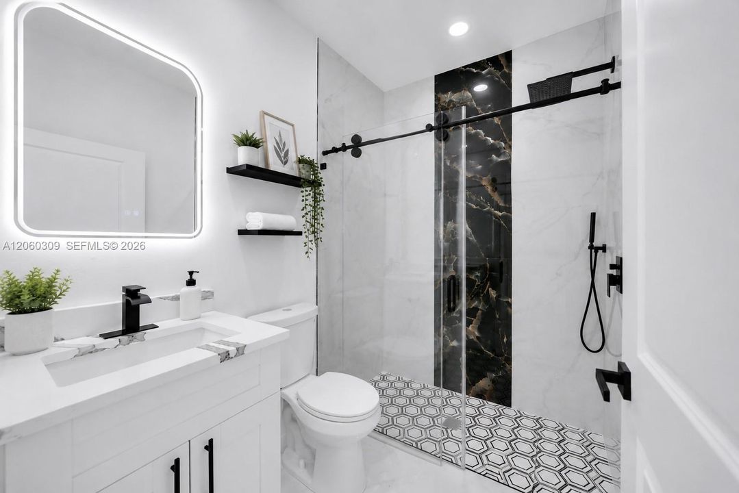 En Venta: $304,999 (3 camas, 2 baños, 1200 Pies cuadrados)