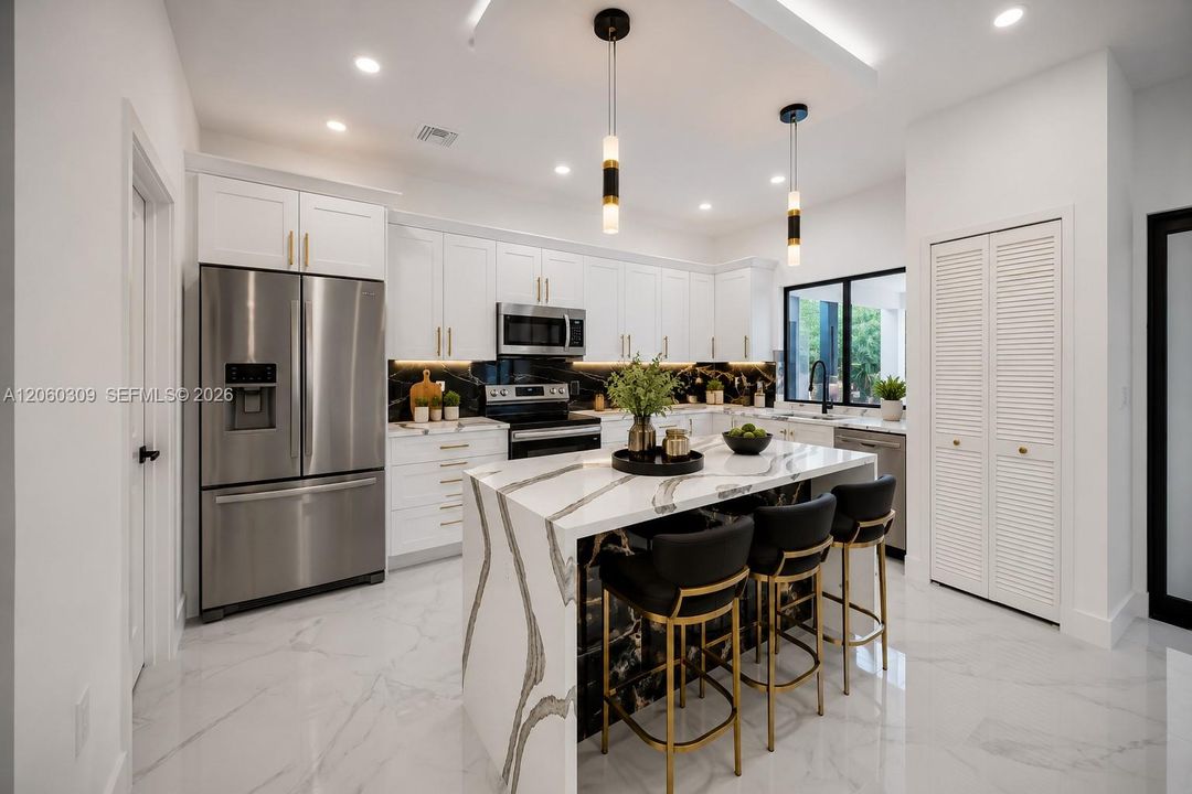 En Venta: $304,999 (3 camas, 2 baños, 1200 Pies cuadrados)