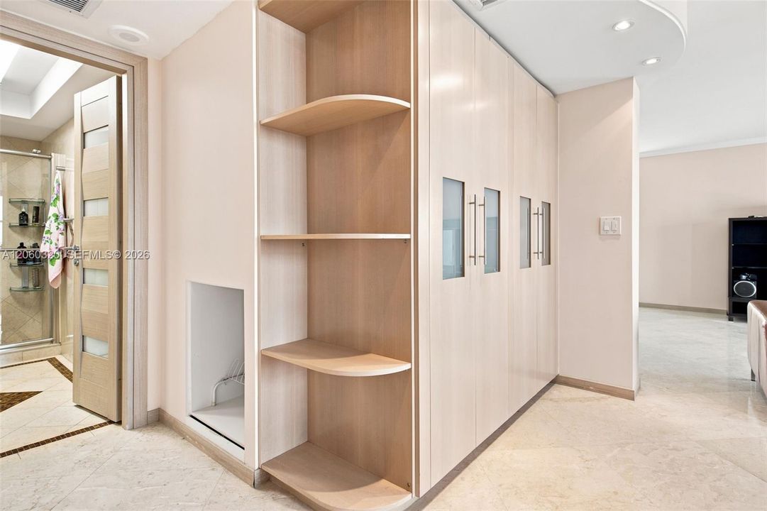 На продажу: $530,000 (2 спален, 2 ванн, 1350 Квадратных фут)