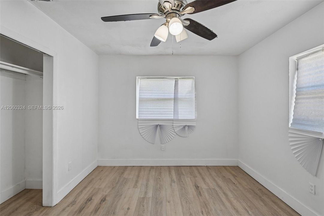 En Venta: $620,000 (0 camas, 0 baños, 1890 Pies cuadrados)