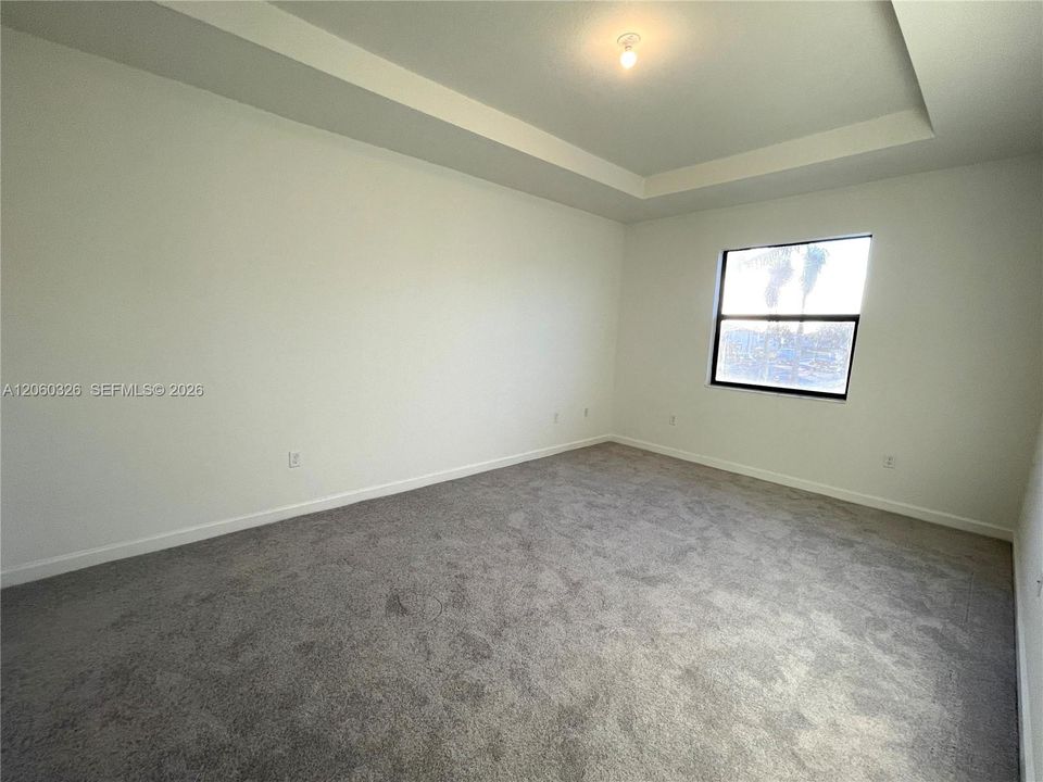 For Rent: $3,000 (3 beds, 2 baths, 1812 Square Feet)