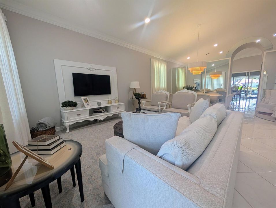 Living / Dining room
