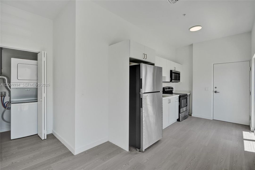 В аренду: $2,295 (1 спален, 1 ванн, 0 Квадратных фут)