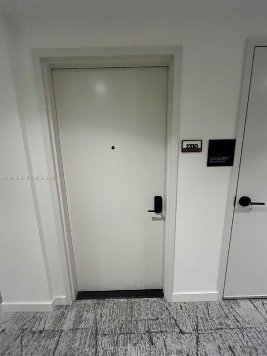 В аренду: $3,200 (1 спален, 1 ванн, 527 Квадратных фут)