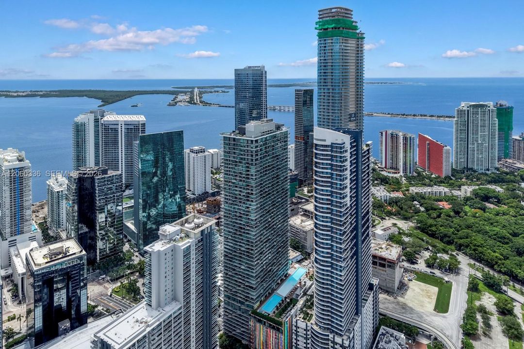 На продажу: $725,000 (1 спален, 2 ванн, 880 Квадратных фут)