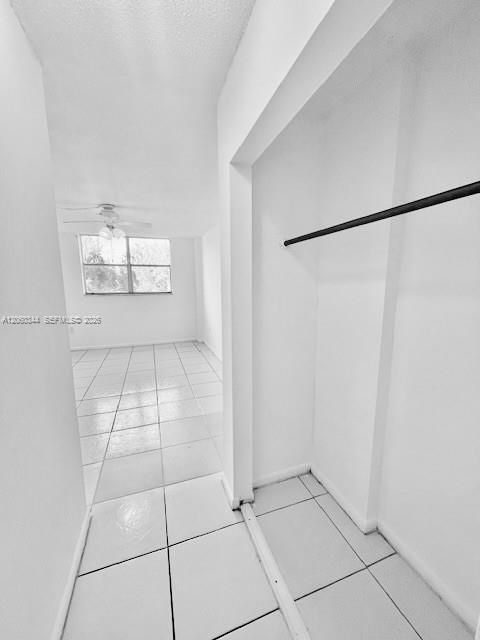 For Sale: $155,000 (1 beds, 1 baths, 658 Square Feet)