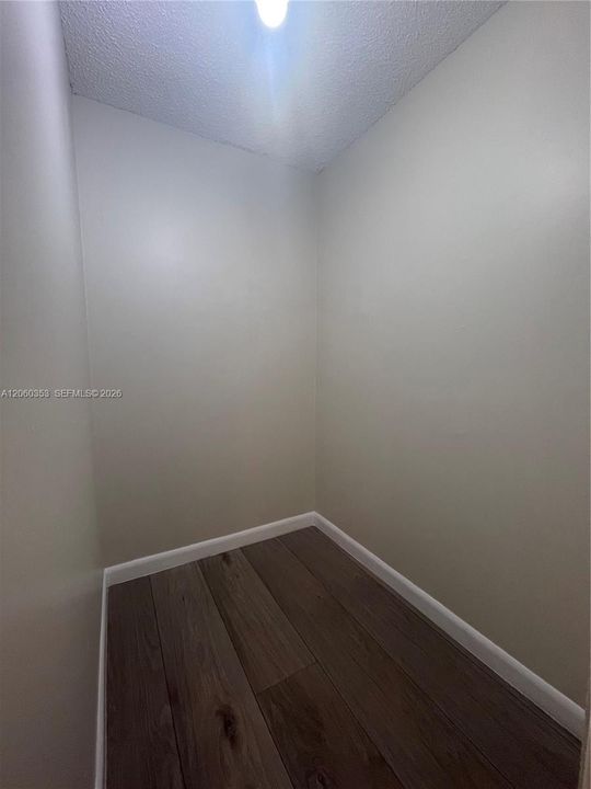 В аренду: $2,600 (2 спален, 2 ванн, 815 Квадратных фут)