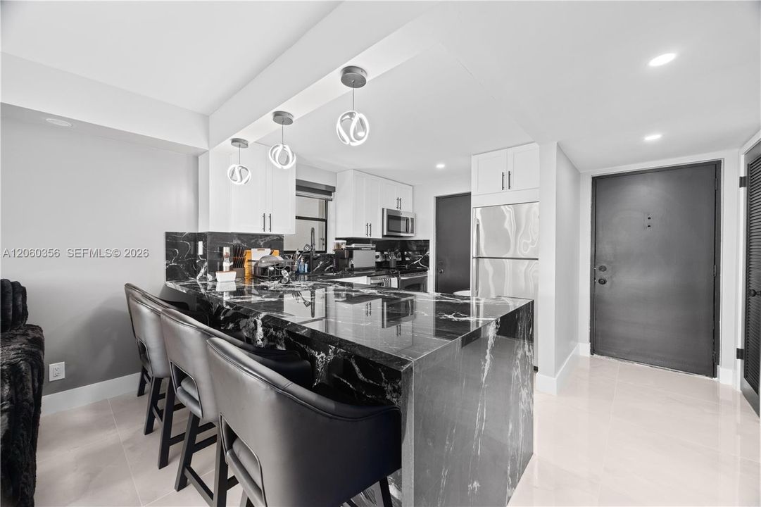 В аренду: $2,500 (2 спален, 2 ванн, 1100 Квадратных фут)