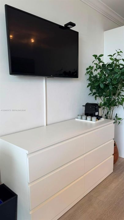 На продажу: $129,000 (0 спален, 1 ванн, 360 Квадратных фут)
