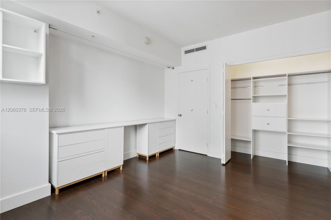В аренду: $5,950 (3 спален, 2 ванн, 1397 Квадратных фут)