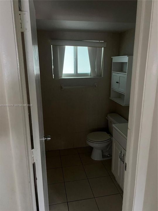 На продажу: $455,000 (4 спален, 2 ванн, 1798 Квадратных фут)