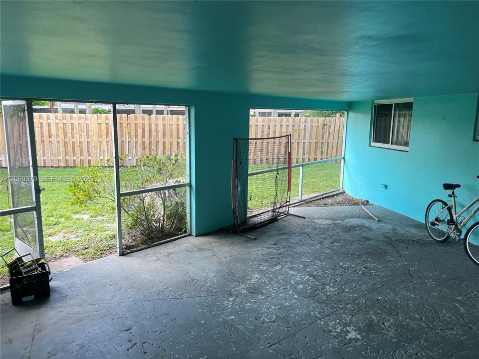 На продажу: $455,000 (4 спален, 2 ванн, 1798 Квадратных фут)