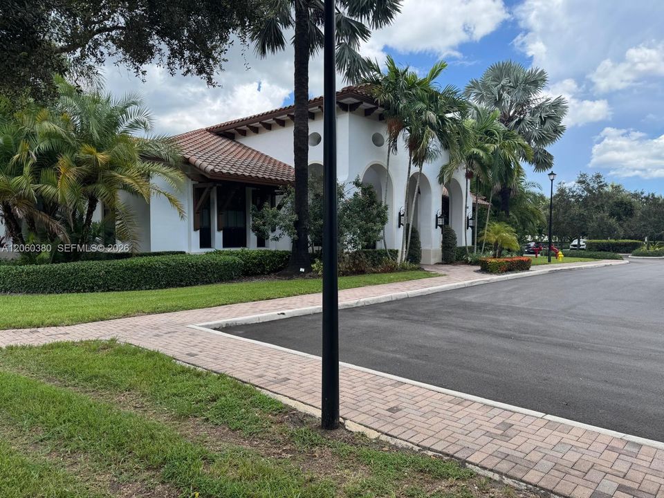 Clubhouse Entry