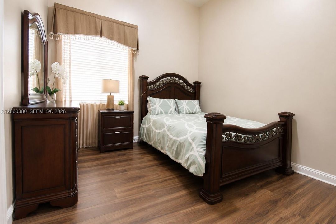 For Sale: $1,195,000 (4 beds, 3 baths, 2320 Square Feet)