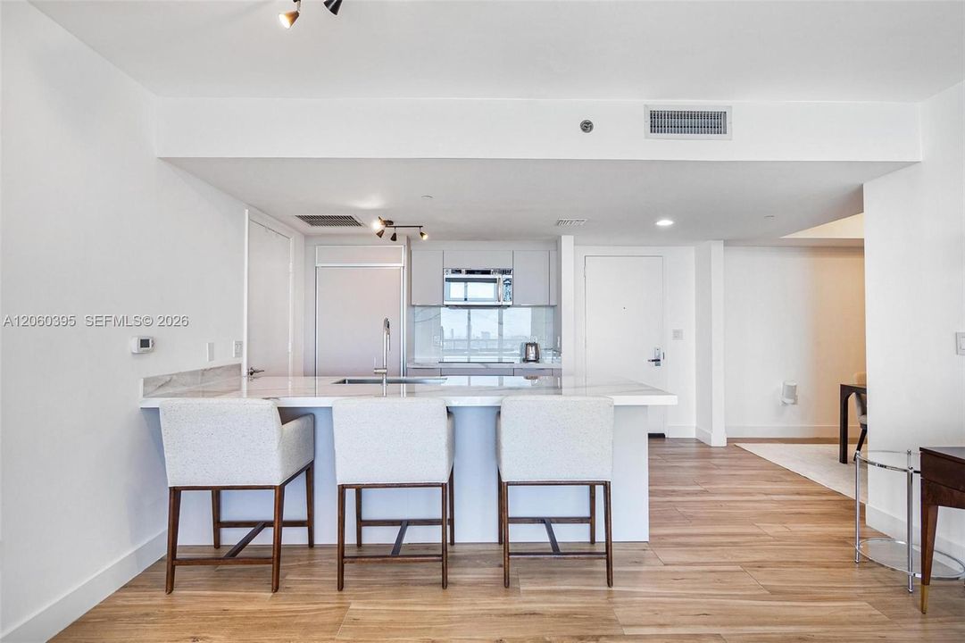 En Renta: $4,950 (2 camas, 2 baños, 1322 Pies cuadrados)